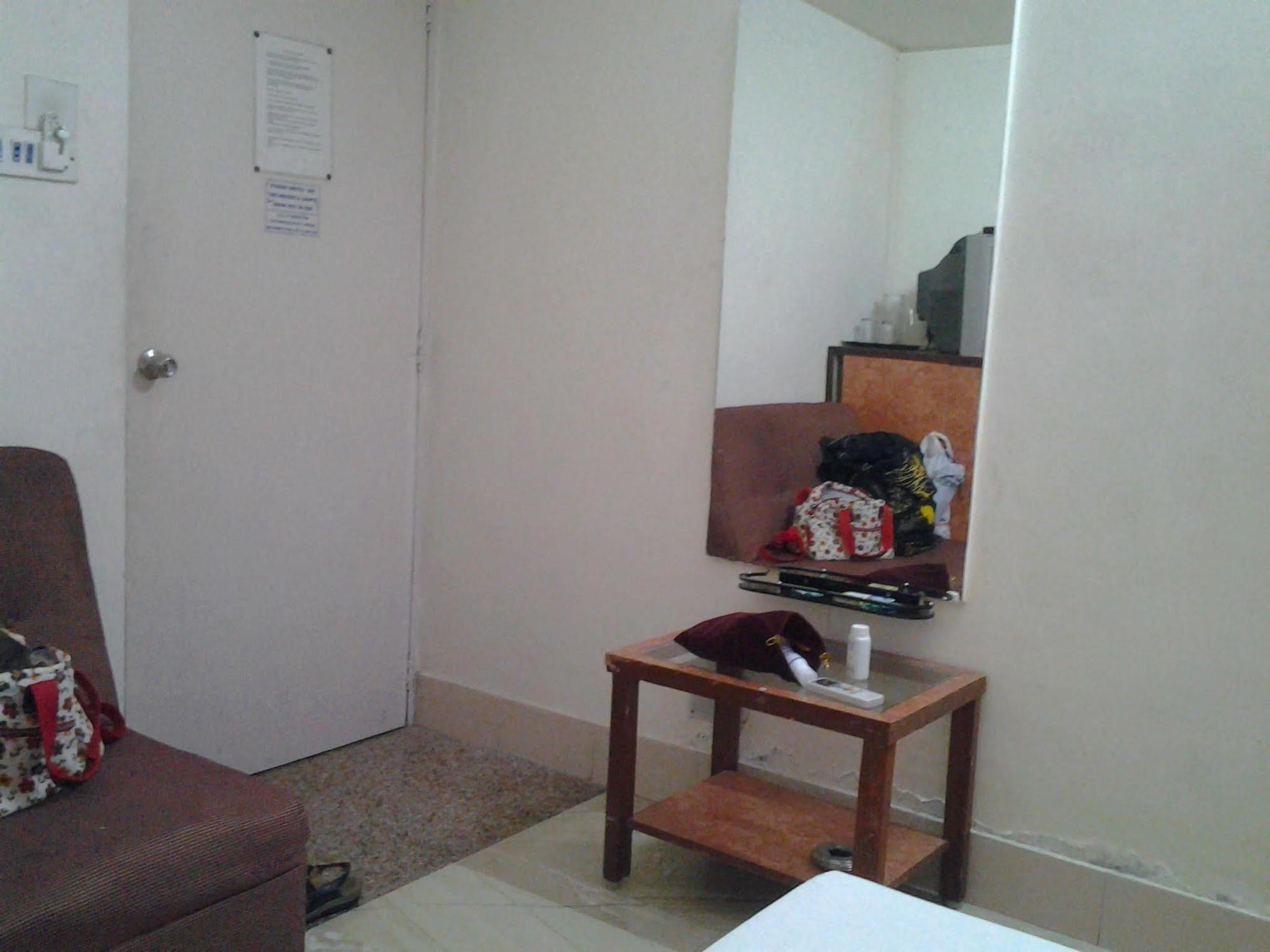 Hotel Suriya International Chennai Zewnętrze zdjęcie